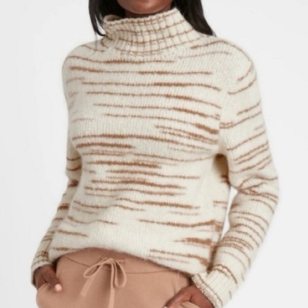 Banana Republic wool  alpaca space dye Cream/Brown ribbed Mock Neck Sweater M